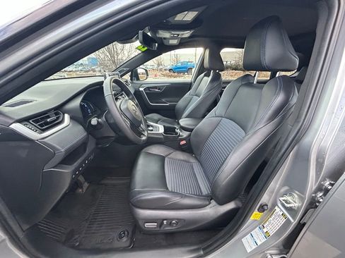 Used 2022 Toyota RAV4 XSE image 13