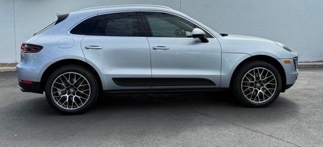 Used 2018 Porsche Macan S AWD/4WD image 8