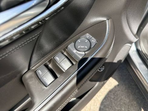 Used 2021 Buick Envision Preferred AWD/4WD image 11