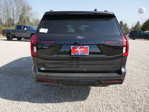 New 2026 Ford Expedition Max Platinum AWD/4WD image 6