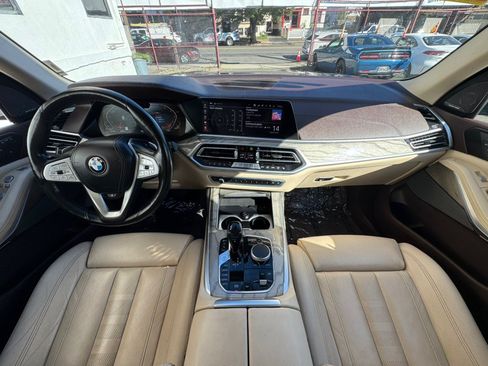 Used 2019 BMW X7 xDrive50i w/ Premium Package AWD/4WD image 15