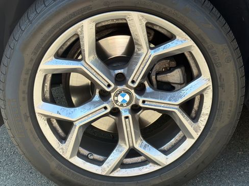Used 2024 BMW X3 xDrive30i w/ Premium Package AWD/4WD image 12