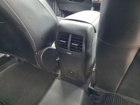 Used 2024 Ford Escape ST-Line AWD/4WD image 15