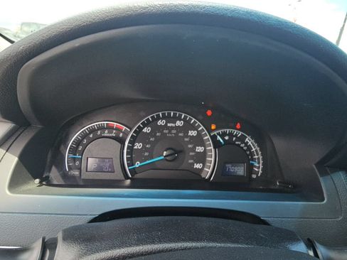 Used 2014 Toyota Camry XLE FWD image 16