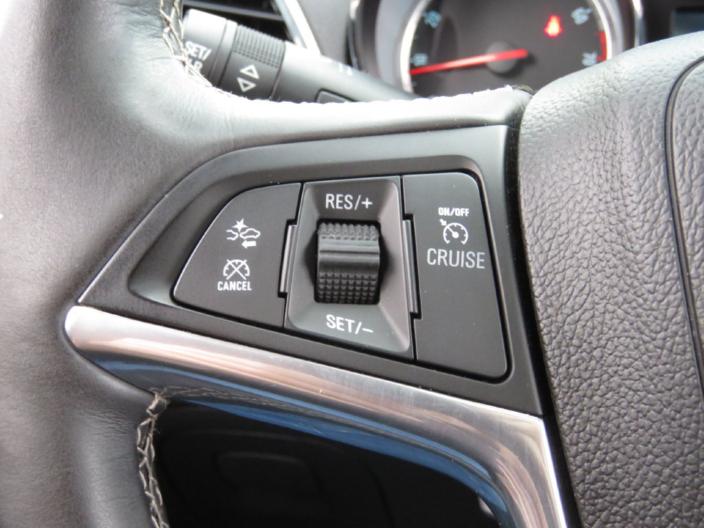 Used 2014 Buick Encore Premium AWD/4WD image 21