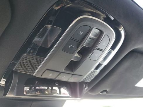 Used 2021 Hyundai Palisade Calligraphy w/ Winter Package image 22