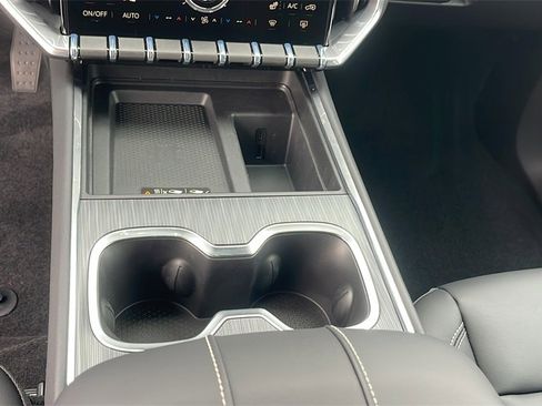 New 2026 GMC Acadia Elevation image 21