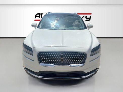 Used 2022 Lincoln Nautilus Reserve w/ Equipment Group 201A FWD image 2