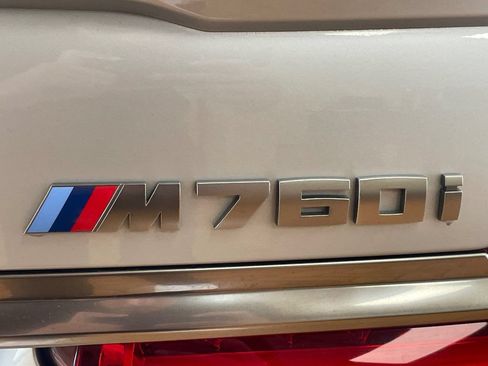 Used 2018 BMW M760i xDrive w/ Luxury Rear Seating Package AWD/4WD image 13