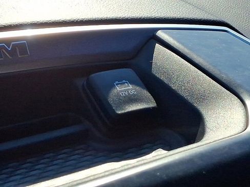 Used 2022 RAM 1500 Big Horn image 30