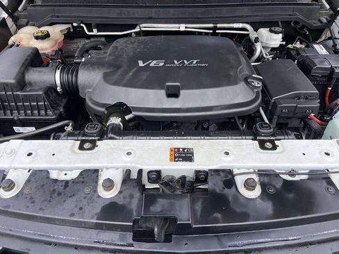Used 2019 Chevrolet Colorado Z71 AWD/4WD image 24