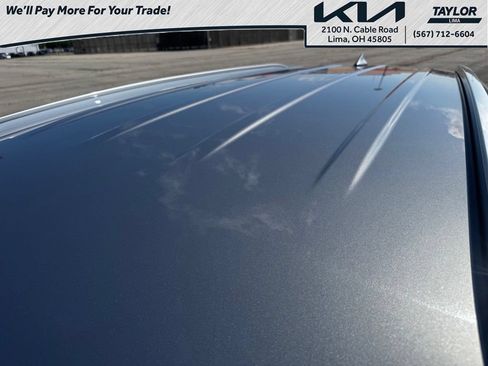 Used 2024 Kia Sorento S AWD/4WD image 14