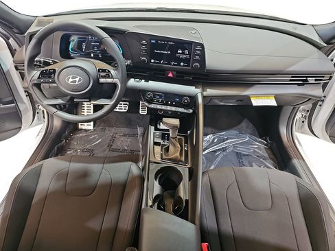 New 2026 Hyundai Elantra SEL Sport image 9