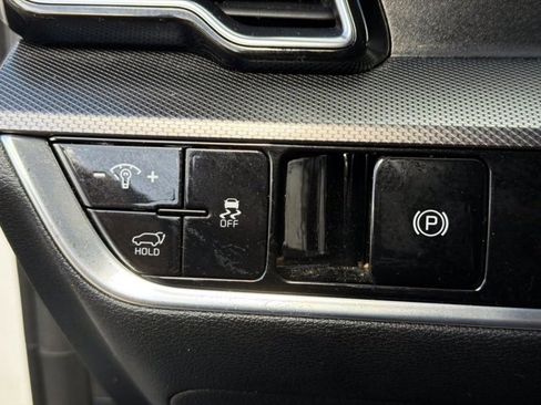 Used 2023 Kia Sportage SX image 33