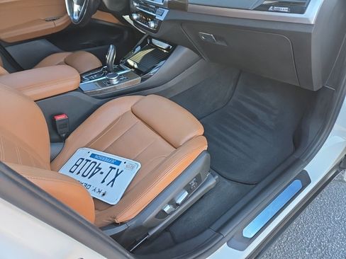 Used 2019 BMW X3 sDrive30i w/ Premium Package image 21