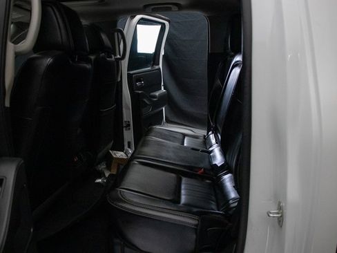 Used 2023 Nissan Frontier SV w/ SV Premium Package image 20