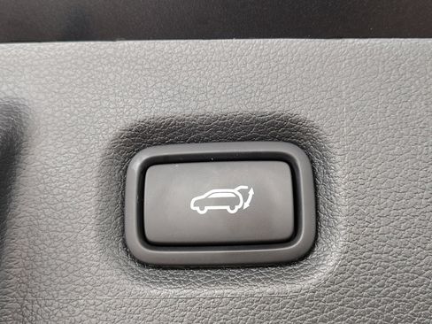 Used 2023 Hyundai Santa Fe SEL FWD image 32