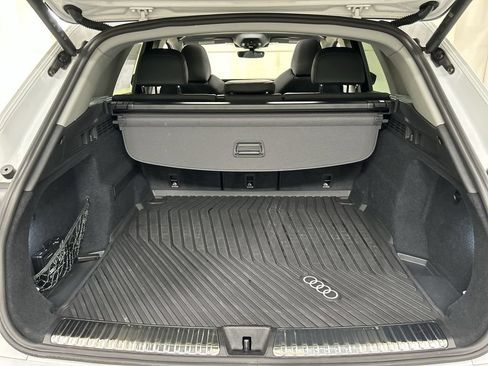 Used 2025 Audi Q5 Premium Plus w/ Premium Plus AWD/4WD image 23