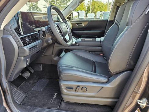 Used 2025 INFINITI QX80 Pure AWD/4WD image 23