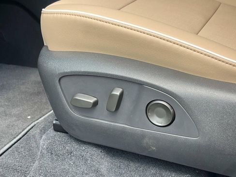 New 2026 Buick Enclave Preferred w/ Power Package AWD/4WD image 25