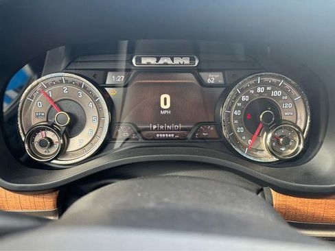 Used 2022 RAM 1500 Limited w/ Trailer Tow Group image 21