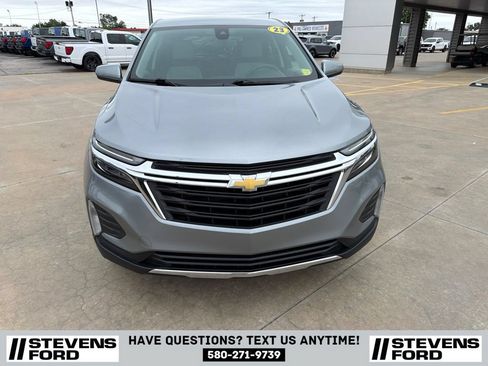 Used 2023 Chevrolet Equinox LT FWD image 4