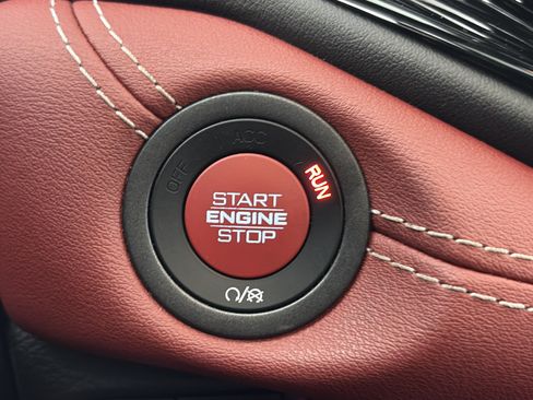 Used 2021 Dodge Durango SRT Hellcat w/ Premium Interior Group AWD/4WD image 35
