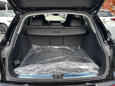 Used 2025 Audi Q5 Premium Plus w/ Premium Plus image 16