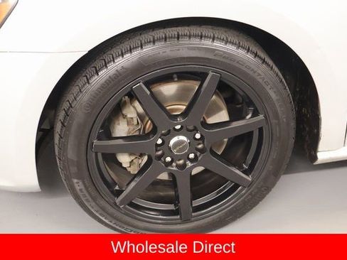 Used 2015 Volkswagen Passat 1.8T Sport image 7