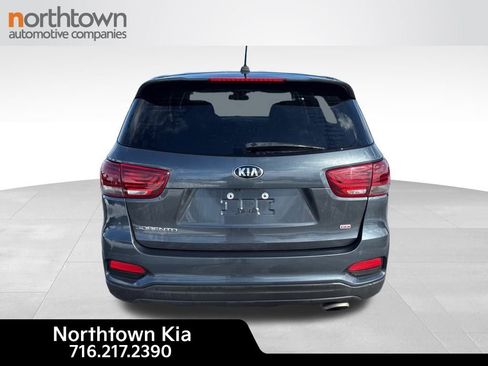 Certified 2020 Kia Sorento LX image 9