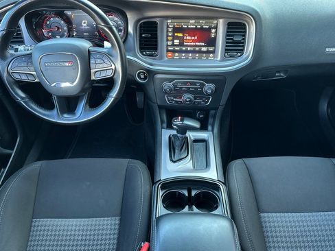 Used 2022 Dodge Charger R/T w/ Harman/Kardon Audio Group image 16