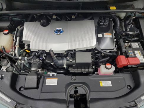 Used 2016 Toyota Prius Two image 24