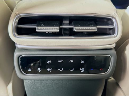 New 2026 Genesis GV80 3.5T Prestige AWD/4WD image 18