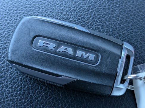 Used 2021 RAM 1500 Big Horn RWD image 22