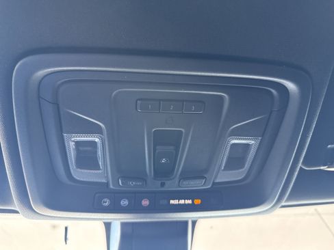 Used 2020 GMC Sierra 1500 AT4 w/ AT4 Premium Package image 31