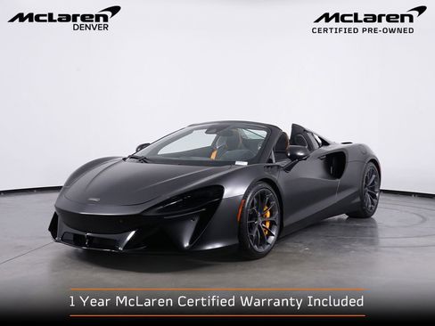 Used 2025 McLaren Artura Spider image 1