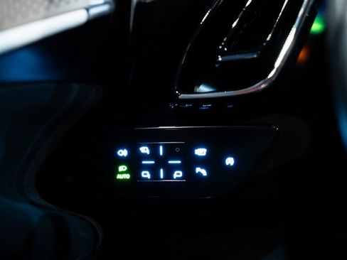 Used 2021 Ferrari Roma image 29