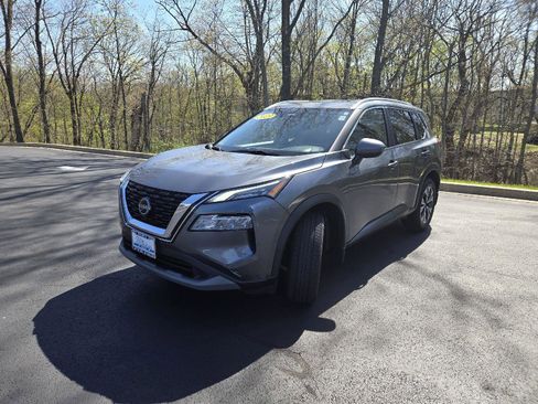 Used 2023 Nissan Rogue SV w/ SV Premium B Package AWD/4WD image 4