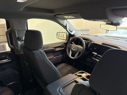 New 2026 GMC Sierra 1500 Elevation image 28