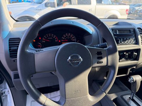 Used 2006 Nissan Frontier XE w/ (G01) XE Preferred Pkg image 17