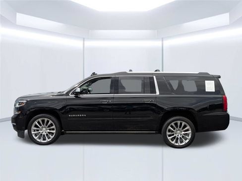 Used 2019 Chevrolet Suburban Premier w/ Premier Plus Edition AWD/4WD image 2