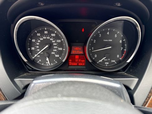Used 2012 BMW Z4 sDrive28i RWD image 11