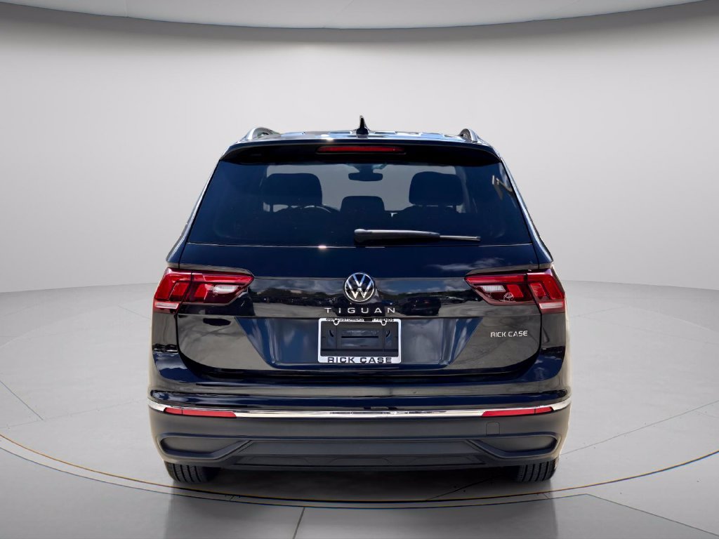 Certified 2024 Volkswagen Tiguan S FWD image 5