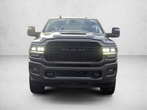 Used 2023 RAM 3500 Limited AWD/4WD image 2