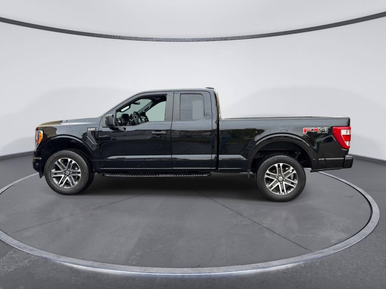 Used 2021 Ford F150 XL w/ Equipment Group 101A High AWD/4WD image 2
