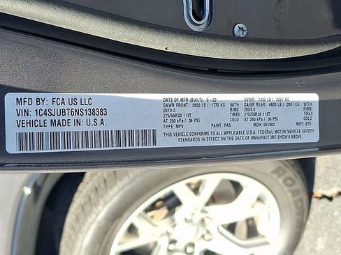 Used 2022 Jeep Wagoneer Series II image 27