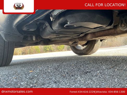 Used 2015 Jeep Grand Cherokee Limited w/ Luxury Group II image 17