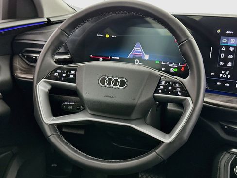 Used 2025 Audi Q5 Premium Plus AWD/4WD image 8