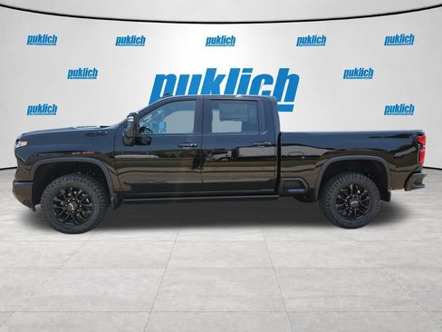 New 2026 Chevrolet Silverado 2500 High Country w/ High Country Premium Package AWD/4WD image 2
