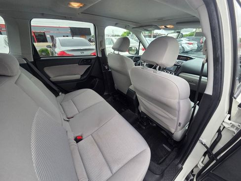 Used 2016 Subaru Forester 2.5i Premium AWD/4WD image 16